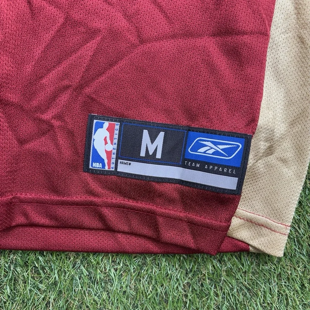 Lebron James #23 Cleveland Cavaliers Jersey Mens Medium NBA Reebok Red NWT